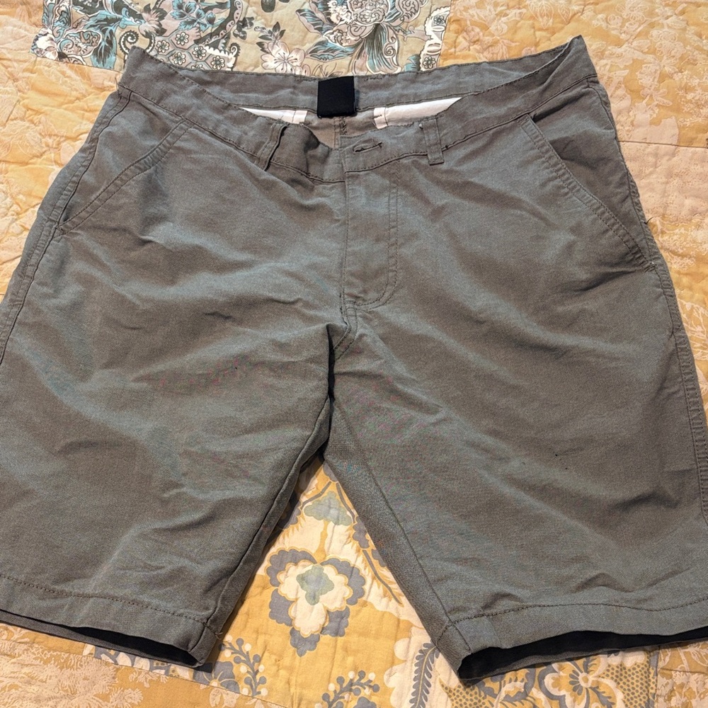 Micros Men's Charcoal Flat Front Shorts